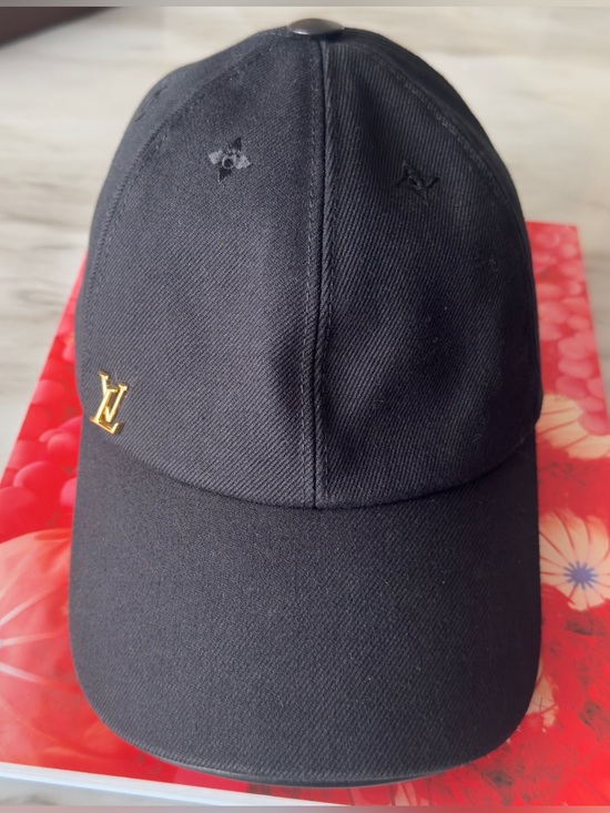 Louis Vuitton Accessories - Louis Vuitton Iconic Black Hat